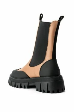 AZALEA WANG CRAZY LIKE ME FLATFORM BOOTIE IN SAND -Azalea Wang store azalea wang crazy like me flatform bootie in sand sand 4 4