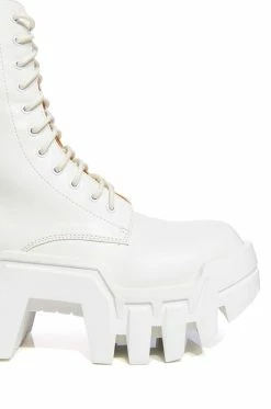 AZALEA WANG OLYMPIA WHITE CHUNKY BOOTIE -Azalea Wang store azalea wang olympia white chunky bootie white 5 5