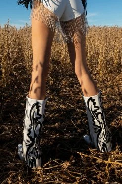 AZALEA WANG SIMPLY BELOW THE KNEE WESTERN BOOTIE IN WHITE BLACK -Azalea Wang store azalea wang simply below the knee western bootie in white black black white 1 1 c1