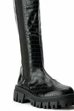 AZALEA WANG WE OUTSIDE FLATFORM BOOT IN BLACK -Azalea Wang store azalea wang we outside flatform boot in black black 5 5