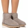 UGG CLASSIC MINI II -Azalea Wang store ugg classic mini ii grey 1 1
