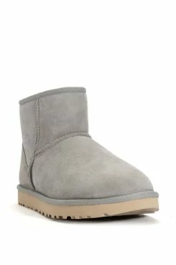 UGG CLASSIC MINI II -Azalea Wang store ugg classic mini ii grey 3 3